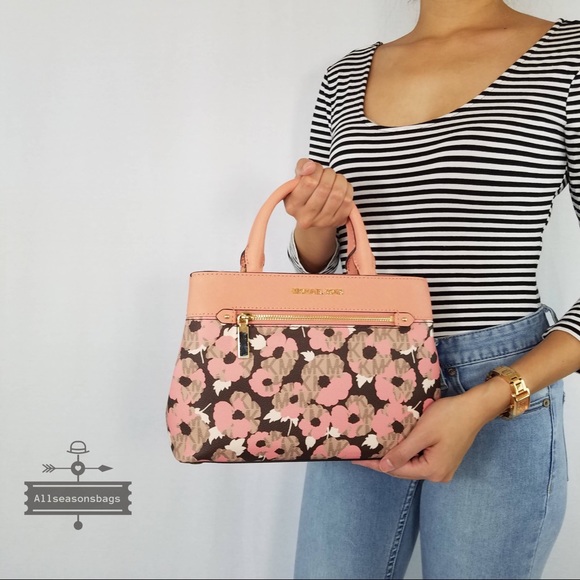 Michael Kors Hailee Xs Satchel peach floral bag - Picture 4 of 8